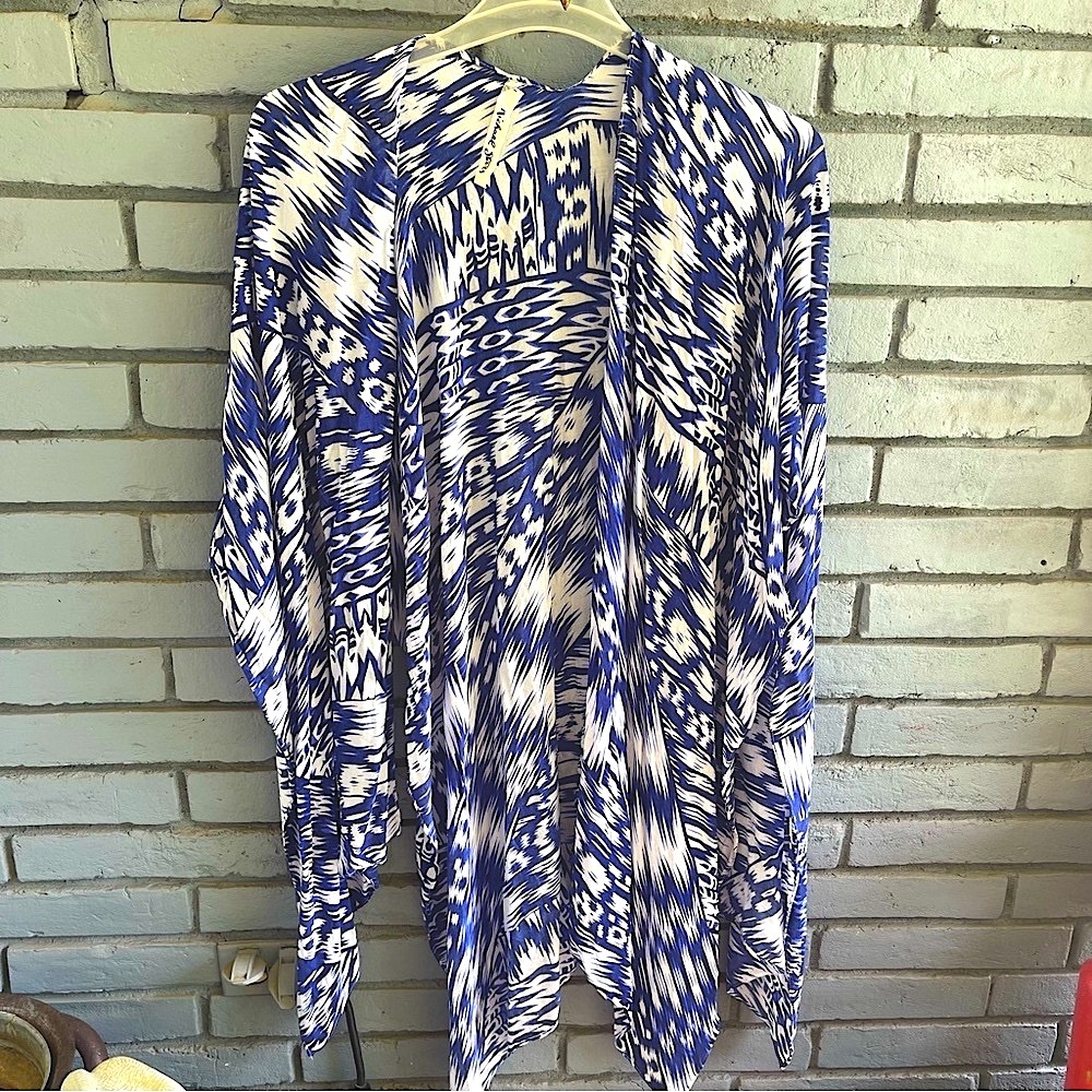 Michael Stars Beach Wrap Blue & White.